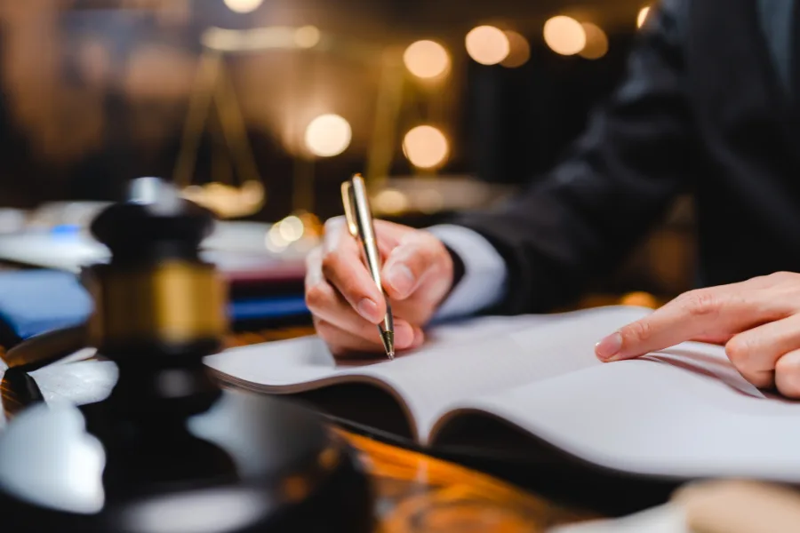 PERSONAL INJURY LAWYER CLUB-3